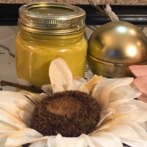 Scrum-Dilli-Umious Hair Butter